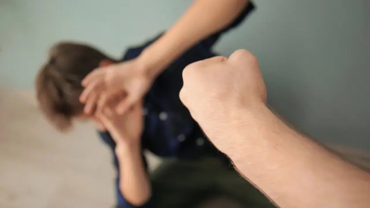 Θεσσαλονίκη: Ποινή φυλάκισης πέντε μηνών για το 14χρονο θύμα ξυλοδαρμού στο ΕΠΑΛ Σταυρούπολης – «Είχε εγκεφαλικές κακώσεις»