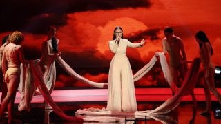 Eurovision 2025: Θα «γκρεμίσει» τη σκηνή η Klavdia – Αυτή θα είναι η σκηνική της εμφάνιση στην Ελβετία