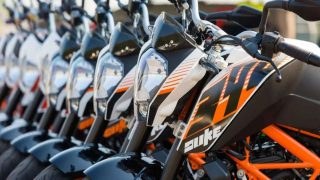 Στον αέρα η ΚΤΜ και 3.000 υπάλληλοί της: Η εταιρεία σταματά την παραγωγή βουτηγμένη στα χρέη