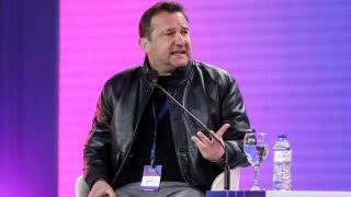 Τέμπη: «Πυρά» Πλακιά σε Φάμελλο για Γενηδουνιά – «Είναι πολλά τα λεφτά Σωκράτη…»