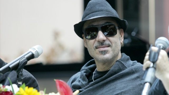 Έτσι είναι σήμερα ο Νότης Σφακιανάκης – Σπάνια φωτογραφία