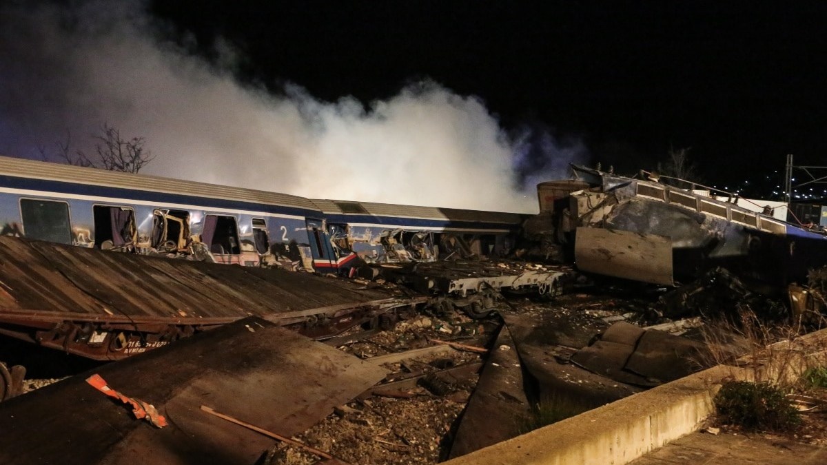 Στους 36 οι κατηγορούμενοι για τα Τέμπη: Στην πρόεδρο Εφετών η πρόταση 996 σελίδων του Εισαγγελέα