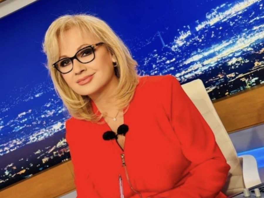 Το τρελό τσιφτετέλι της Αγγελικής Νικολούλη