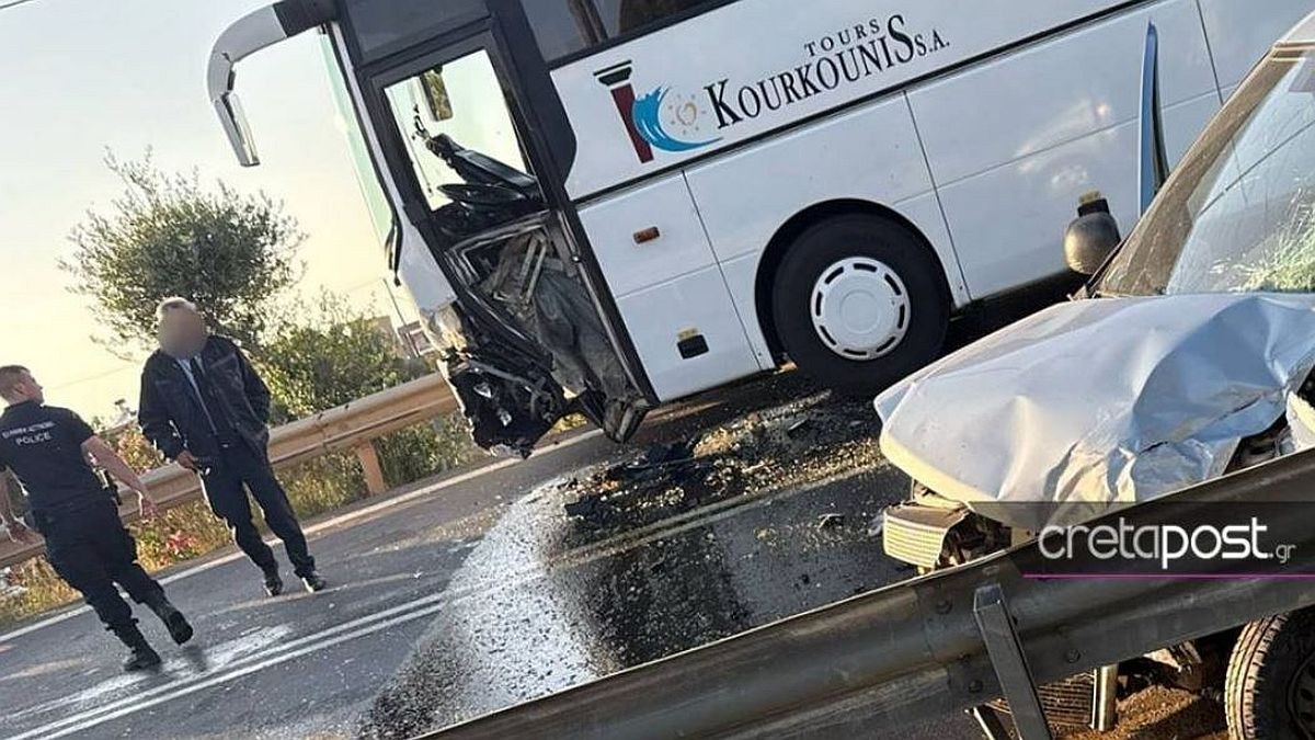Ηράκλειο: Τροχαίο σοκ μεταξύ τουριστικού λεωφορείου και ΙΧ