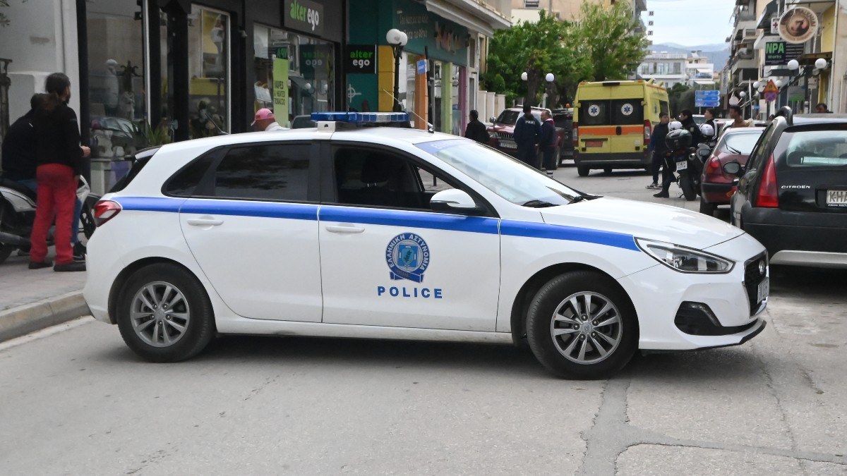 Νέα στοιχεία για την οικογενειακή τραγωδία στην Αμφιλοχία: «Ο δράστης ήταν πρώην αστυνομικός και είχε φυλακιστεί»