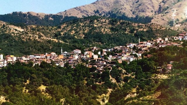 Διακοπές στην Ήπειρο: Εκεί όπου οι άνθρωποι και η φύση γίνονται ένα – Οι καλύτεροι καλοκαιρινοί προορισμοί
