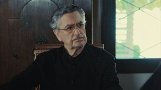 Νίκος Γαλανός: Το συγκινητικό «αντίο» των συντελεστών της «Γη της Ελιάς» στον αγαπημένο «Ισίδωρο Βρεττάκο»