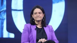 Τέλος εποχής για τις καρτέλες ενσήμων: Η ενημέρωση της Κεραμέως