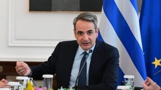 Κυριάκος Μητσοτάκης: Η συνάντηση με τον Ερντογάν, η νέα αναβάθμιση της οικονομίας και… η παροχολογία