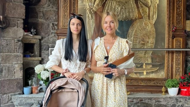 Χριστίνα Παππά: Εκπλήρωσε το τάμα για την εγγονή της μαζί με τη νύφη της, Άννα Μπεζάν