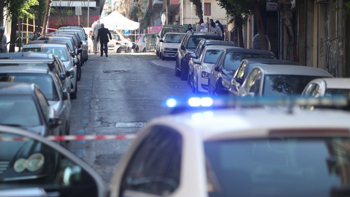 Συναγερμός στα Πετράλωνα: Έκρηξη εμπρηστικού μηχανισμού στην πολυκατοικία που διαμένει ο βουλευτής της ΝΔ, Μάξιμος Χαρακόπουλος