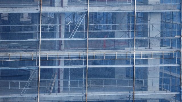 Αδήλωτα και αυθαίρετα ακίνητα: Πώς θα κινηθούν σωστά οι κληρονόμοι – Όσα πρέπει να γνωρίζετε