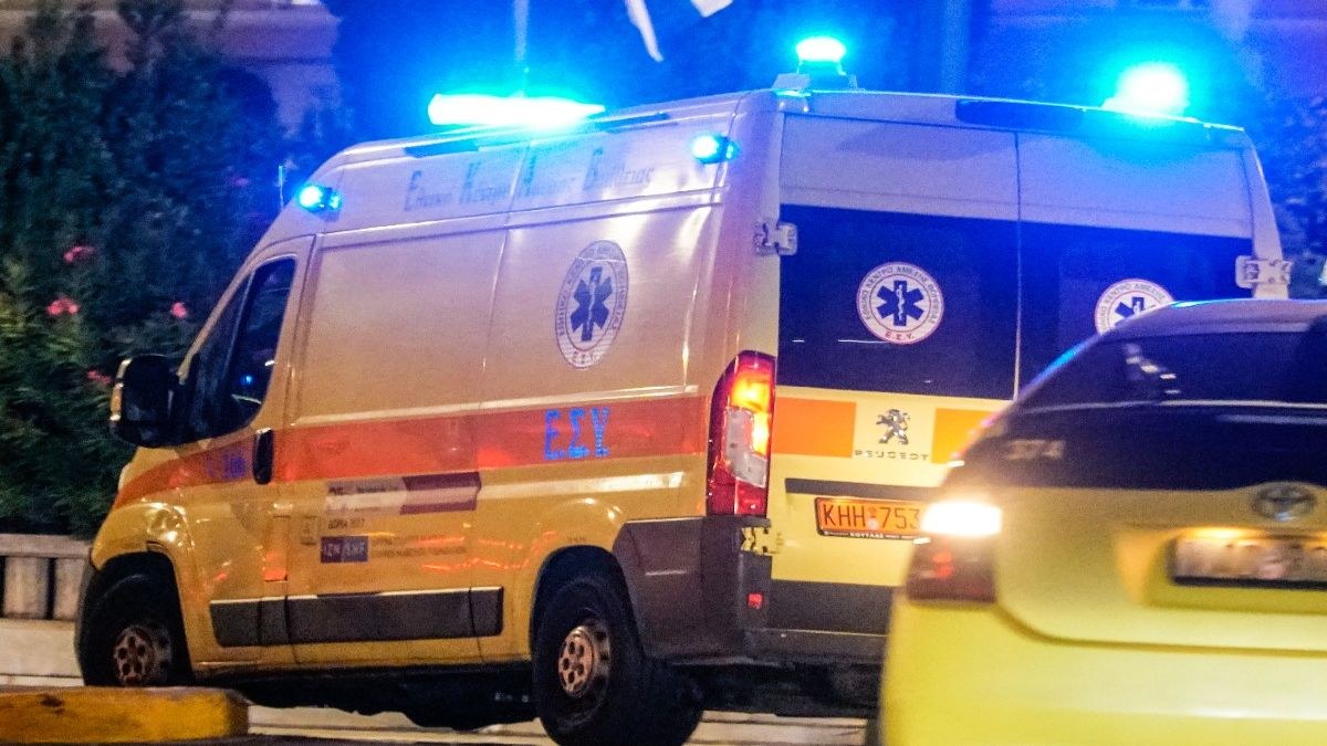 Τροχαίο στην Πατρών – Πύργου: Τρία μέλη οικογένειας τραυματίστηκαν – Ο δράστης τράπηκε σε φυγή