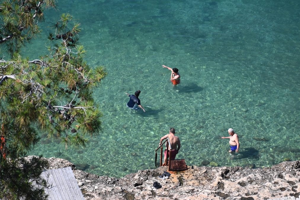Καιρός σήμερα (6/6): Υψηλές θερμοκρασίες και αστάθεια έως τη Δευτέρα του Αγίου Πνεύματος – Τι λένε Σούζη και Ζιακοπούλου