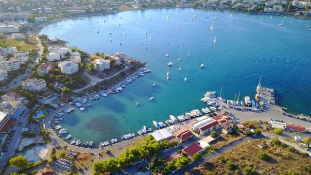 Πόρτο Ράφτη: 50 στέκια για φαγητό, ποτό, καφέ και παγωτό