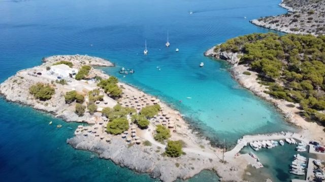 Ο μικρός παράδεισος, δίπλα στα… πόδια σου: Το νησί που σου προσφέρει πολλά χωρίς να αδειάσει το πορτοφόλι σου