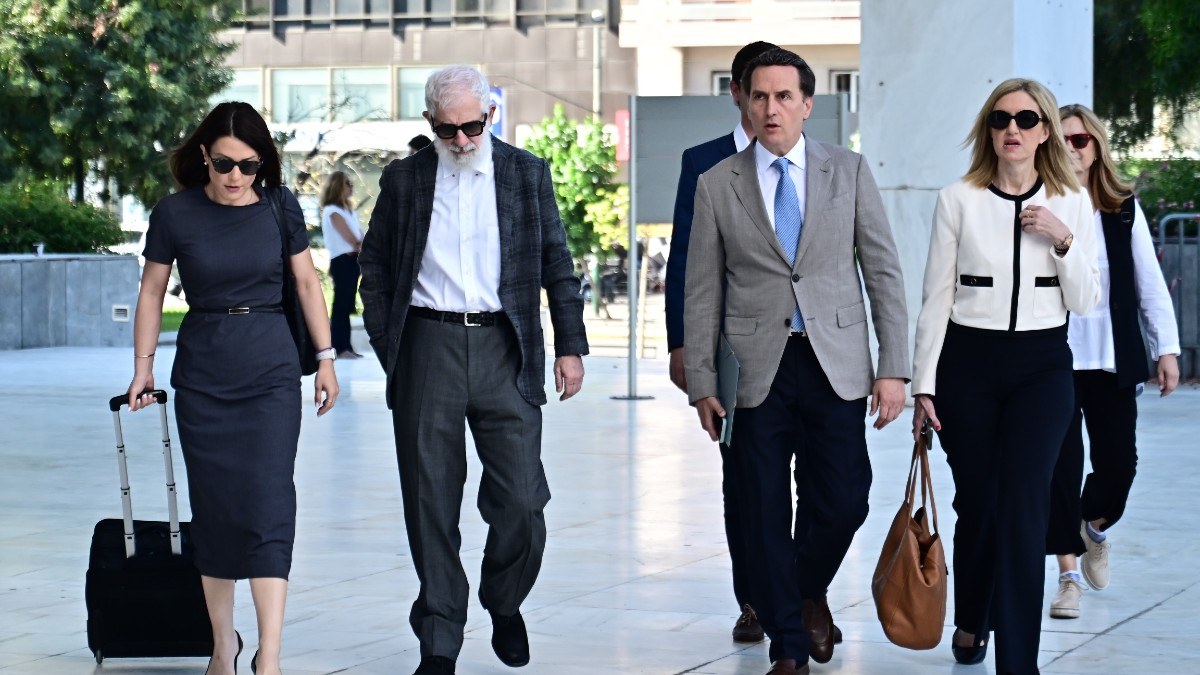 Πέτρος Φιλιππίδης: Ο δικηγόρος του προειδοποιεί το δικαστήριο – «Θα είναι η μεγαλύτερη πλάνη αν καταδικαστεί»