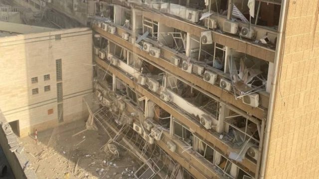 Τραγικές στιγμές στο Τελ Αβίβ: Γίνονται χειρουργεία στα υπόγεια πάρκινγκ των νοσοκομείων