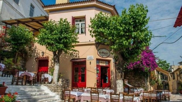 Εκεί που έτρωγε ο Σεφέρης και η Βίβιαν Λι: Το παλαιότερο εστιατόριο στην Αθήνα που σερβίρει από το 1898