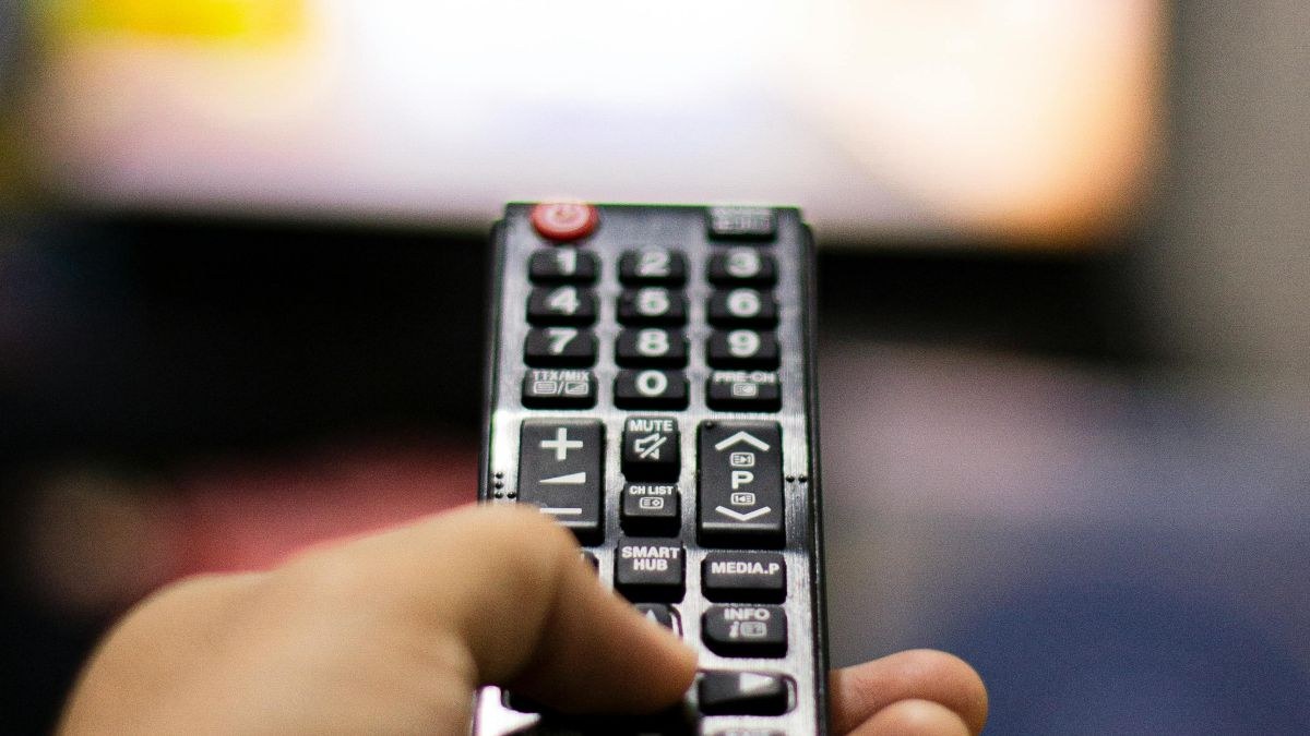 Τηλεθέαση 15/6: Οι εκπομπές που «έπιασαν πάτο» – Τα μονοψήφια της Κυριακής