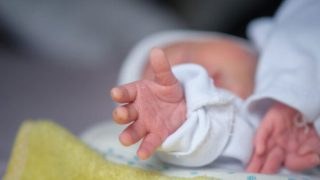 Τραγωδία στην Χαλκιδική: Το 13 μηνών βρέφος πνίγηκε από ξηρό καρπό