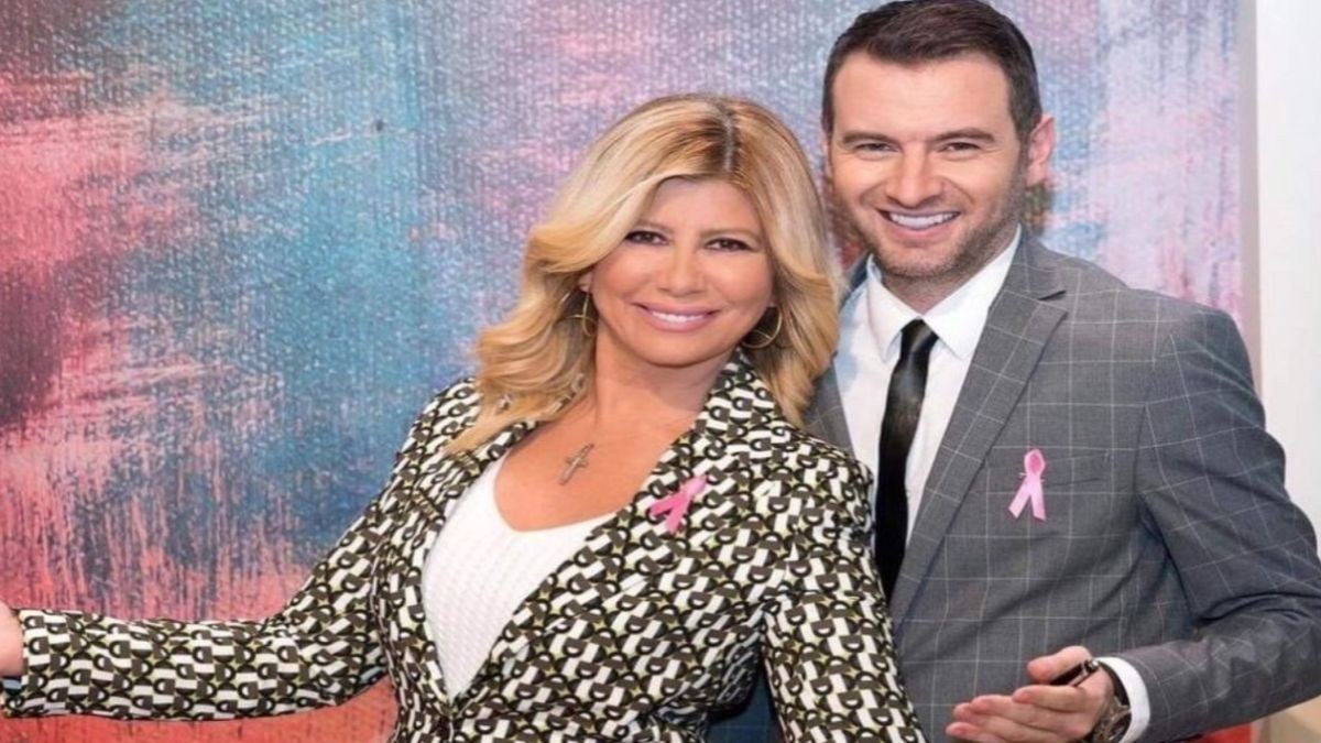 Ο Δημήτρης Μαρέδης από την εκπομπή της Ζήνας Κουτσελίνη είναι ο δημοσιογράφος που συνελήφθη για εκβιασμό
