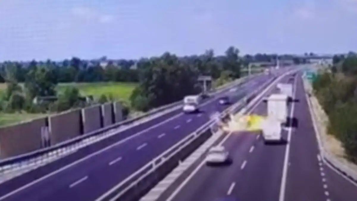 Τραγωδία με δύο νεκρούς στην Ιταλία: Συνετρίβη μικρό αεροπλάνο