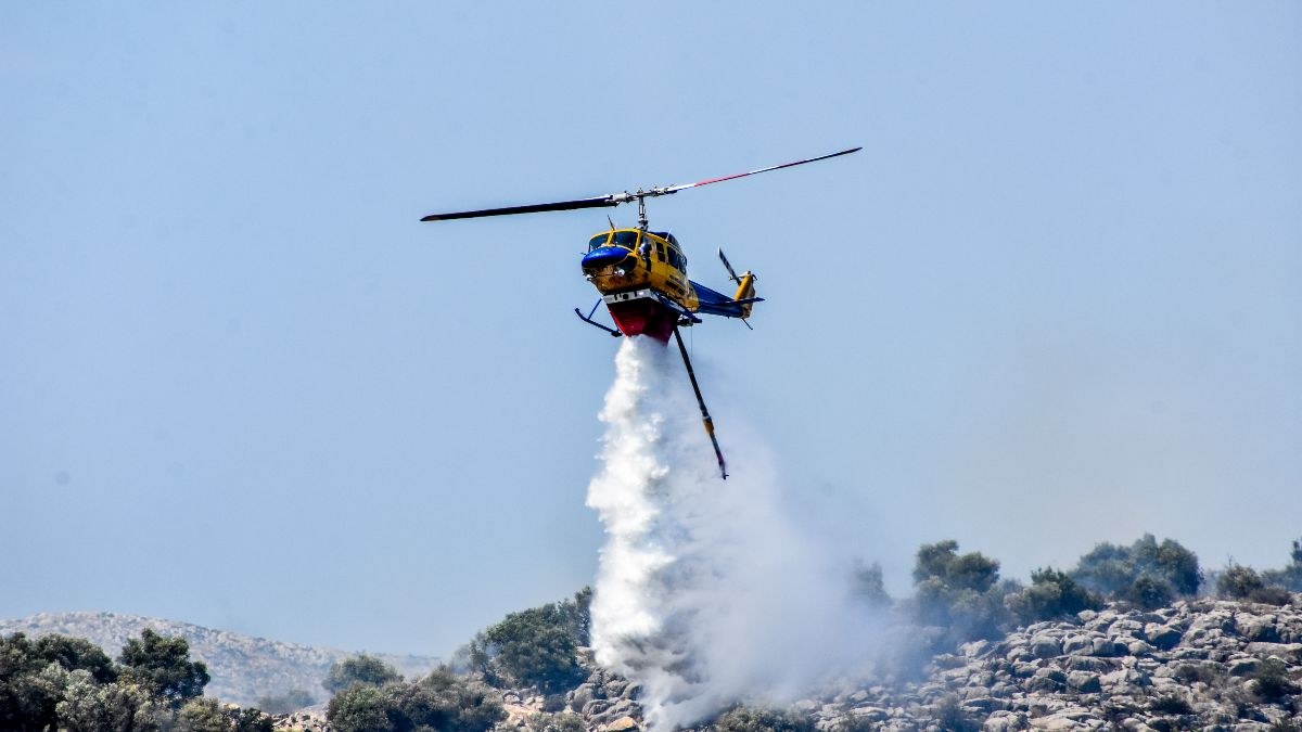 Φωτιά στο Ωραιόκαστρο: Ήχησε 112 – Επιχειρούν εναέρια μέσα