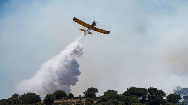 Συναγερμός για φωτιά στη Μυτιλήνη: Άμεση επέμβαση της Πυροσβεστικής