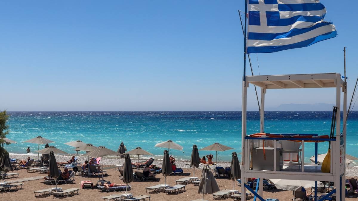 Νέο έκτακτο δελτίο ΕΜΥ: Παρατείνεται ο καύσωνας μέχρι την Κυριακή – Πότε θα είναι η χειρότερη μέρα