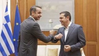 Το πολιτικό σκηνικό τιγκάρει «φωτιά»: Η ΝΔ κρατάει τα ηνία, ο Τσίπρας καλπάζει και το κόμμα Σαμαρά φέρνει τα πάνω-κάτω!