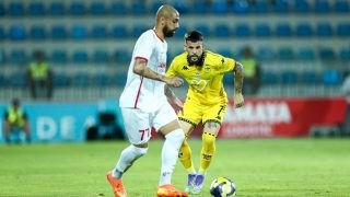 Σοκ στον Άρη με τον Κάρλες Πέρεθ: Σκύλος του επιτέθηκε στα γεννητικά όργανα!