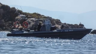 Θρίλερ στην Κορώνη: Εντοπίστηκε σορός σε προχωρημένη σήψη σε βραχώδη ακτή