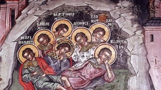 Άγιοι Επτά Παίδες εν Εφέσω: Τιμά τη μνήμη τους η Εκκλησία σήμερα (4/8)