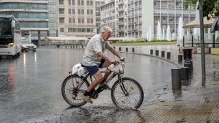 Σαββατοκύριακο με… καταιγίδες πριν από το καύσωνα: Η προειδοποίηση Μαρουσάκη για τον καιρό