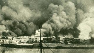 Σαν σήμερα, 31 Αυγούστου 1922: Αρχίζει η Καταστροφή της Σμύρνης με φωτιά στην ελληνική και την αρμένικη συνοικία
