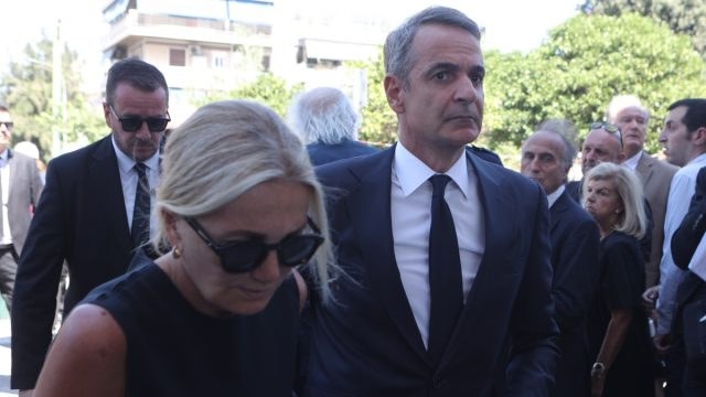 Εξοργισμένη η Μαρέβα Γκραμπόφσκι-Μητσοτάκη: Έστειλε εξώδικα σε δύο sites για fake news περί αγοράς ακινήτου
