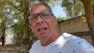 «Βυθισμένος» στη θλίψη ο Γιάννης Σερβετάς: Η απώλεια που πενθεί ο παρουσιαστής