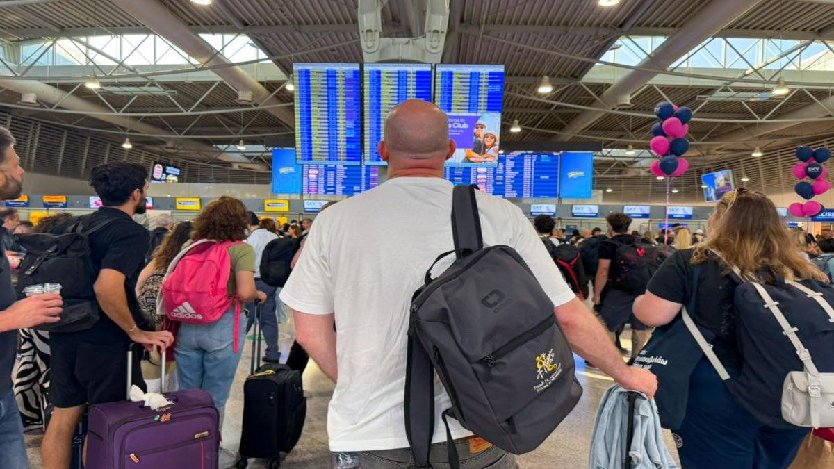 Η ζήτηση παρατείνει την τουριστική σεζόν – Η TUI ζητά ανοιχτά ξενοδοχεία έως τον Νοέμβριο στην Ελλάδα