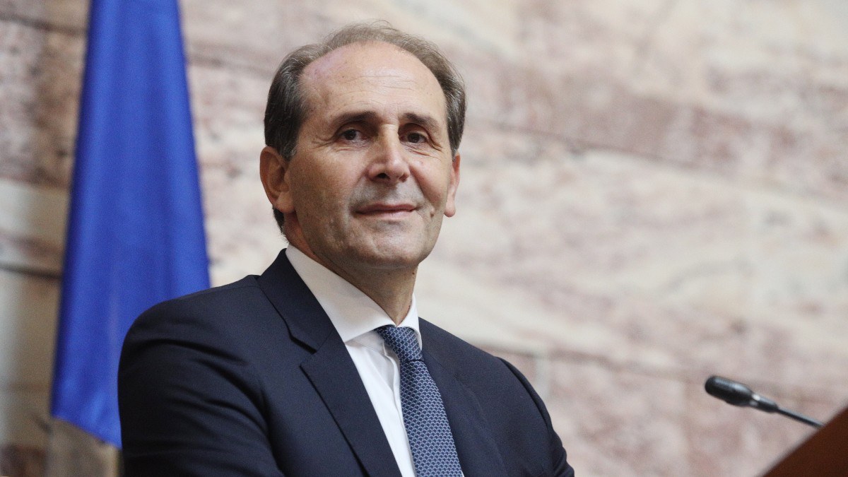 Απόστολος Βεσυρόπουλος: Αυτή η βουλευτής τον αντικαθιστά στην Νέα Δημοκρατία