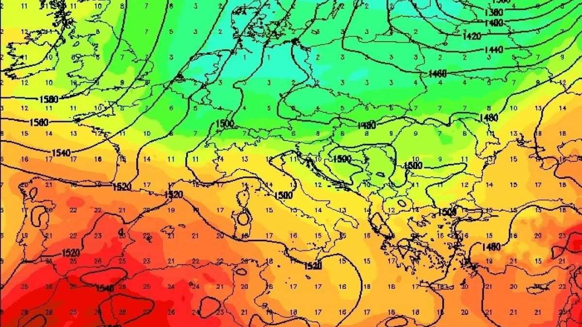 Καιρός: Αλλάζουν όλα μέσα στον Αύγουστο – Οι ψυχρές αέριες μάζες φέρνουν βοριάδες, πτώση της θερμοκρασίας και βροχές
