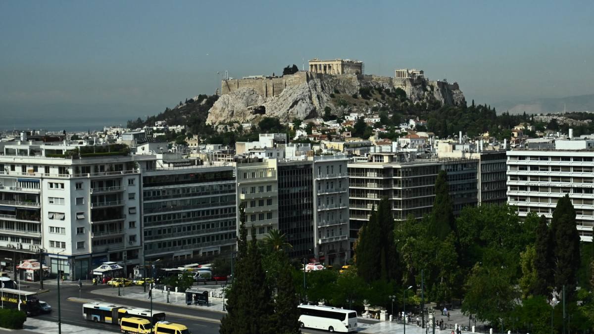 «Κόφτης» στα Airbnb: Τι αλλάζει με τις βραχυχρόνιες μισθώσεις στην Ελλάδα – Έρχονται νέα πρόστιμα