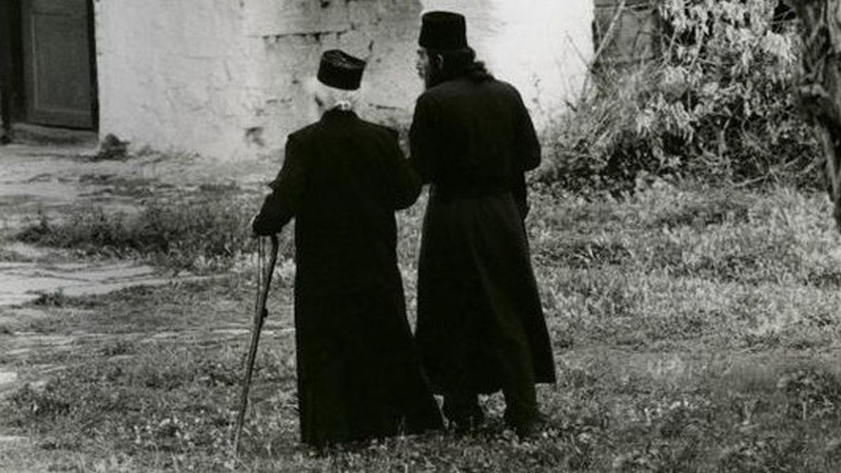 Σαν σήμερα, 25 Σεπτεμβρίου 1833: Με διάταγμα της Αντιβασιλείας αποφασίζεται η διάλυση των μοναστηριών, που έχουν λιγότερους από έξι μοναχούς