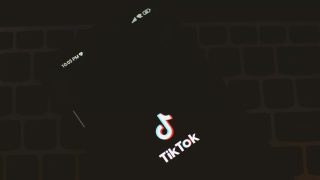 Αυτό είναι το πιο viral βίντεο στο TikTok – Δεν δείχνει απολύτως τίποτα!