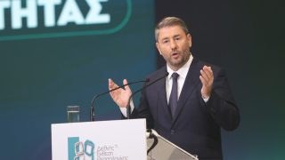 Ο Νίκος Ανδρουλάκης πρότεινε επανίδρυση του κράτους: Οι δεσμεύσεις του προέδρου του ΠΑΣΟΚ στη ΔΕΘ για μια «Ελλάδα για όλους»
