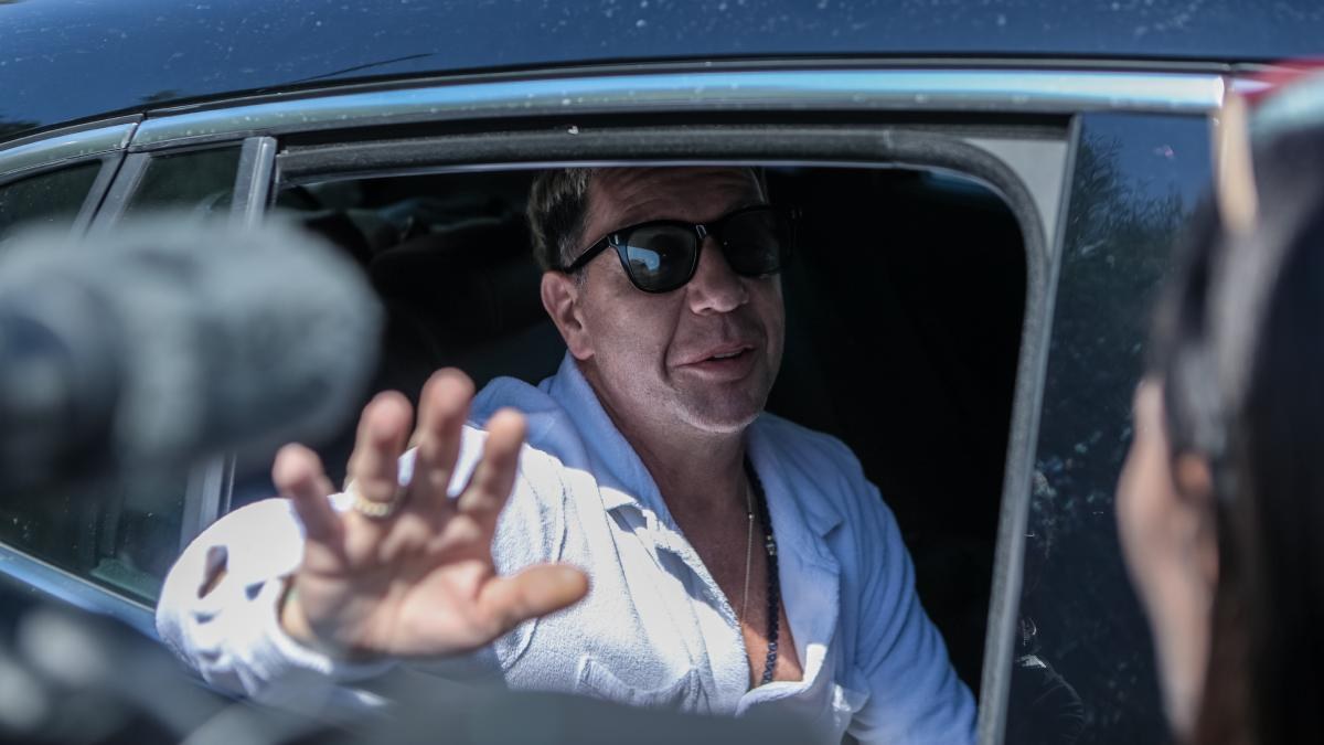 Το comeback του Γιώργου Μαζωνάκη: Επιστρέφει στη σκηνή μετά τη νοσηλεία του