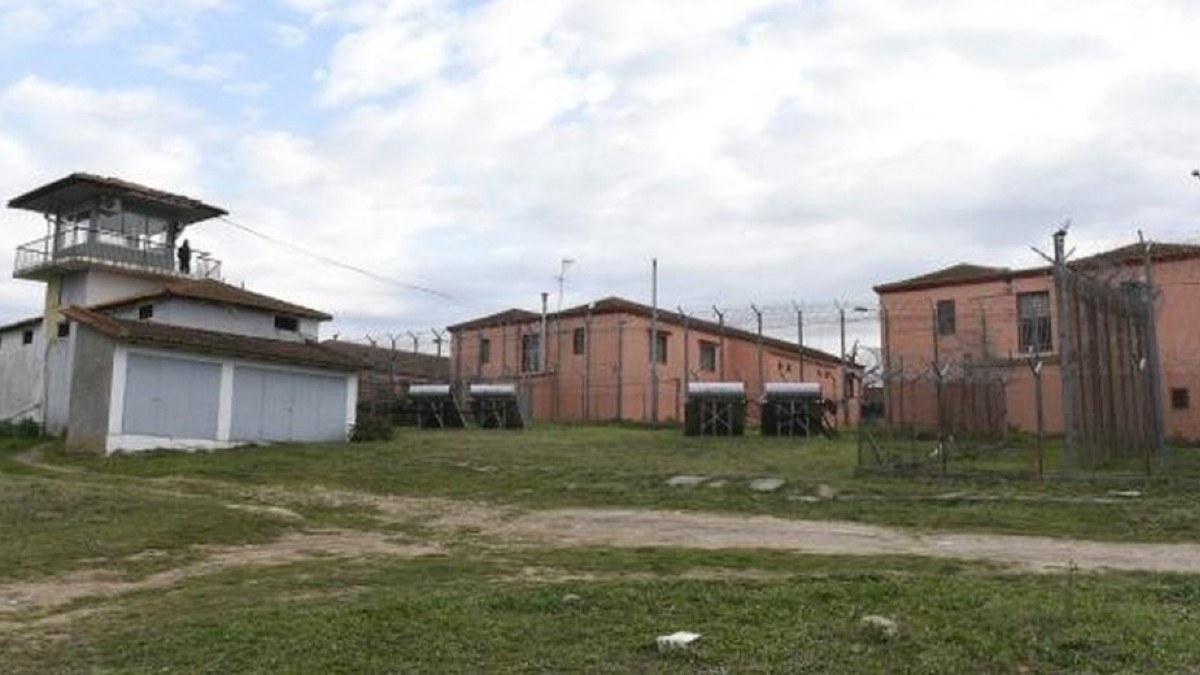 Συναγερμός στην Χαλκιδική: Κρατούμενος απέδρασε από τις φυλακές της Κασσάνδρας