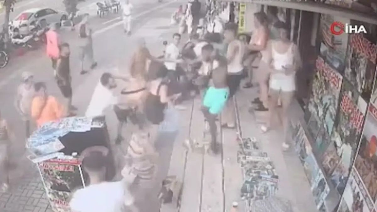 Άγρια συμπλοκή στην Τουρκία: Τουρίστες από τη Βρετανία συγκρούστηκαν με καταστηματάρχες