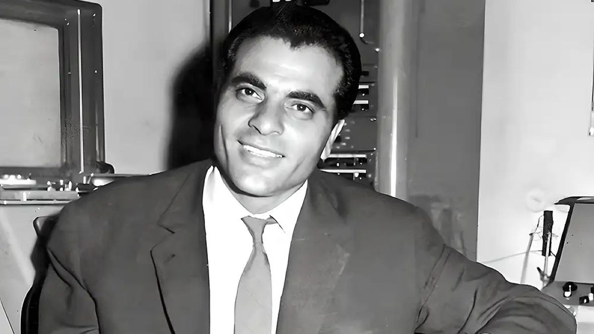 Σαν σήμερα, 14 Σεπτεμβρίου 2001: Πεθαίνει ο Στέλιος Καζαντζίδης – Ο λαϊκός τραγουδιστής που «άγγιξε» τις καρδιές των Ελλήνων