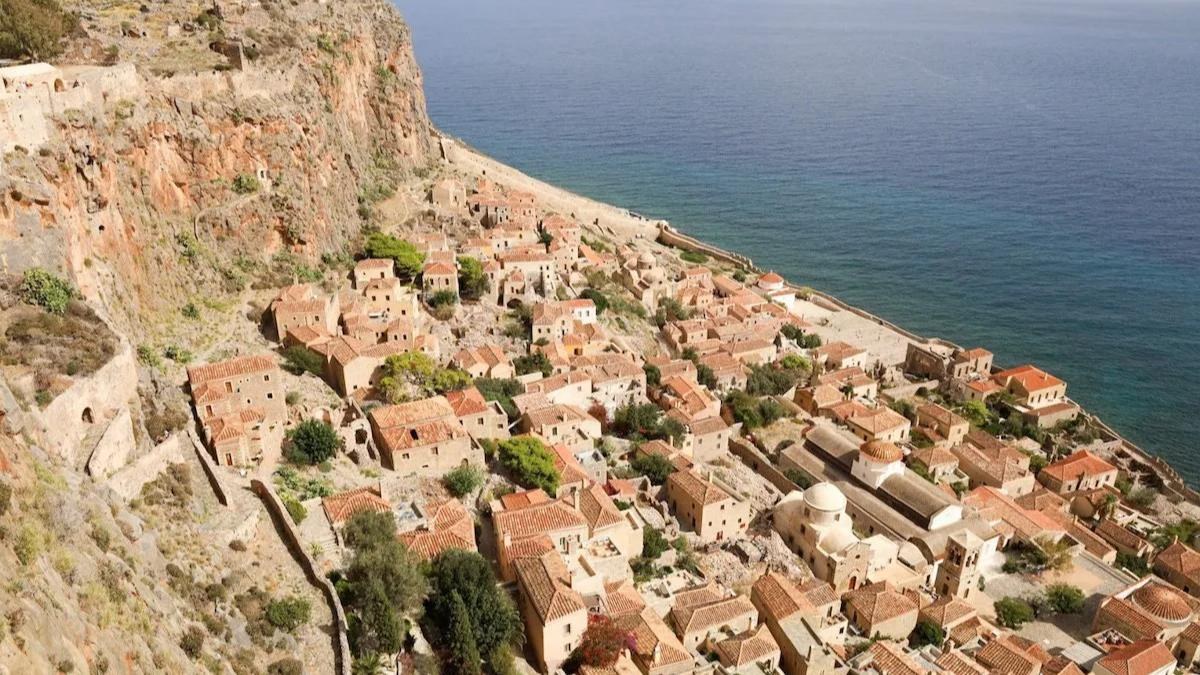 10 κρυμμένοι θησαυροί στη Λακωνία που αξίζει να ανακαλύψεις